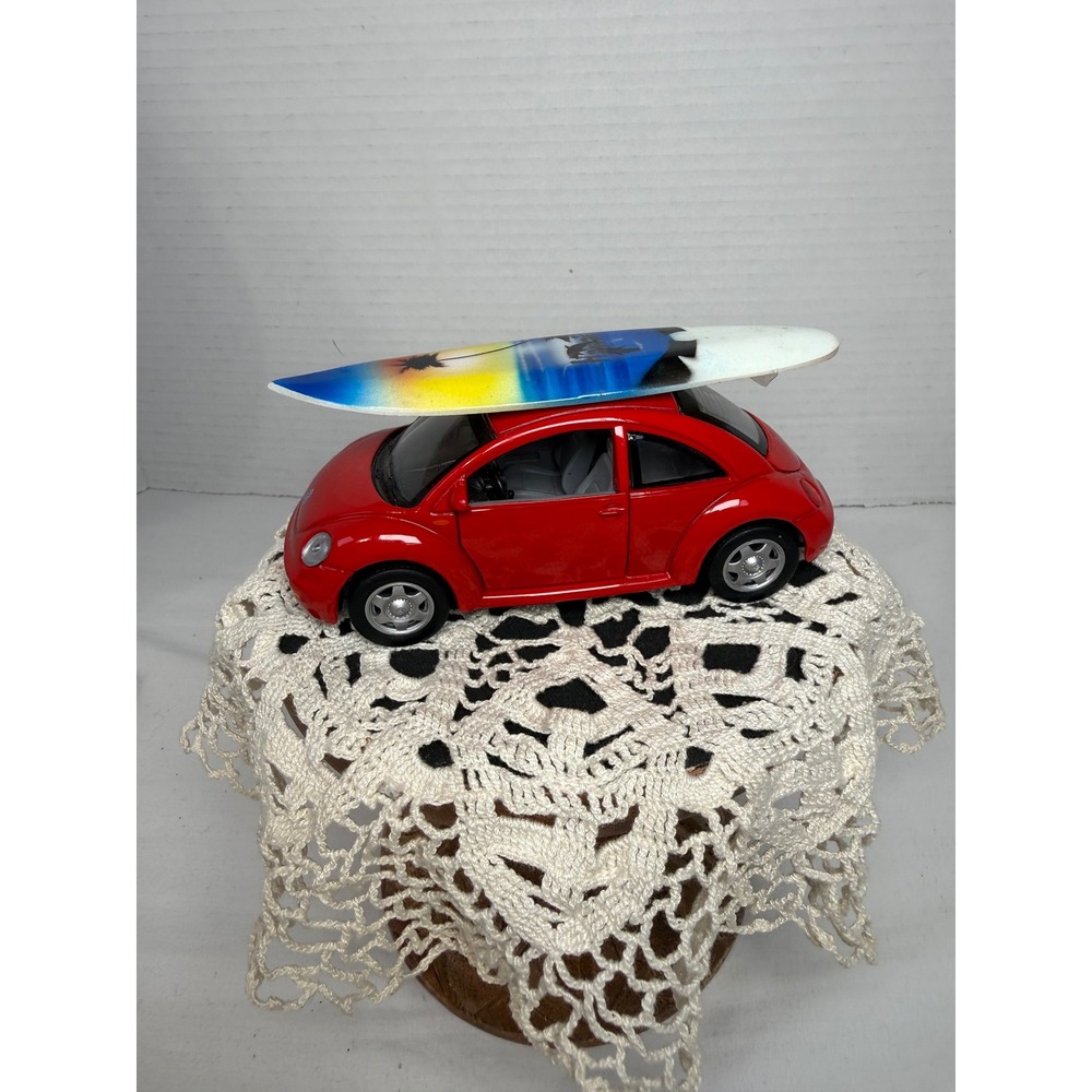 Volkswagen New Beetle Diecast 1/32 Red Car with Hawaii Surfboard SS 5743